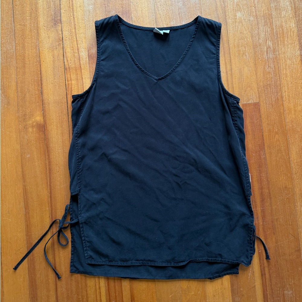 TenTree Sleeveless Black V-Neck Tank Top XS